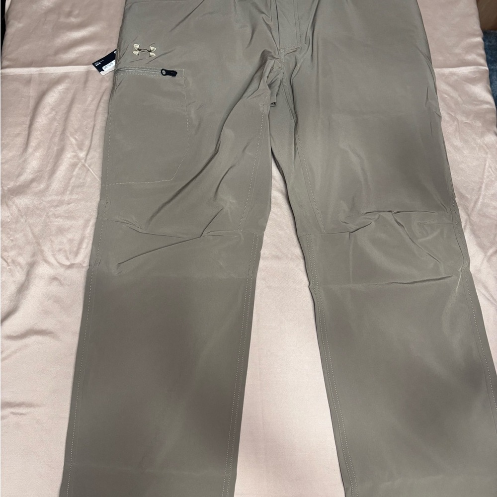 Under Armour Men's Khaki Cargo Pants